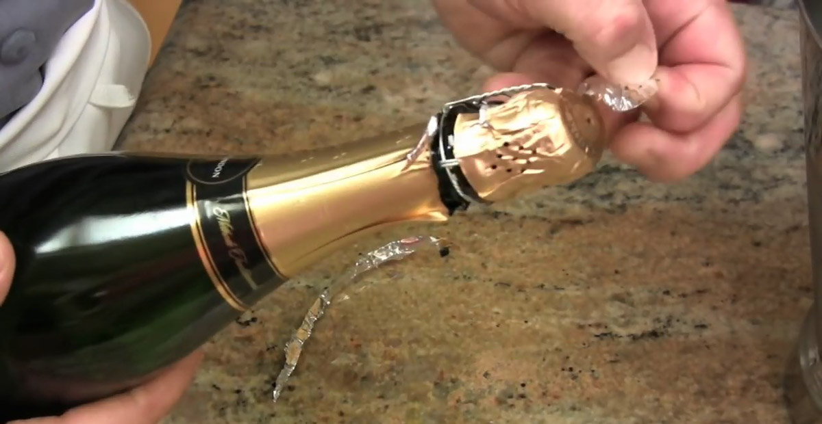 2. Take off a foil bottle seal
