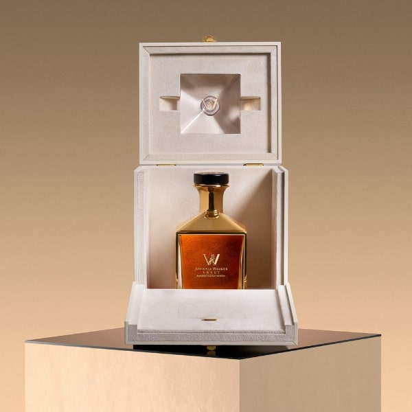 Johnnie Walker Vault The Couture Blend (700 ml)