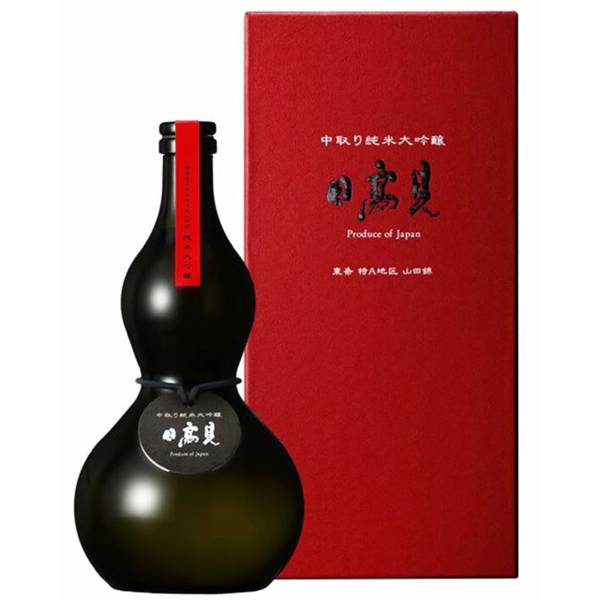 Hitakami Nakadori  Junmai Daiginjo (720 ml)