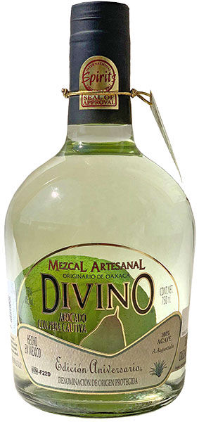 Divino  with Captive Pear (750 ml)