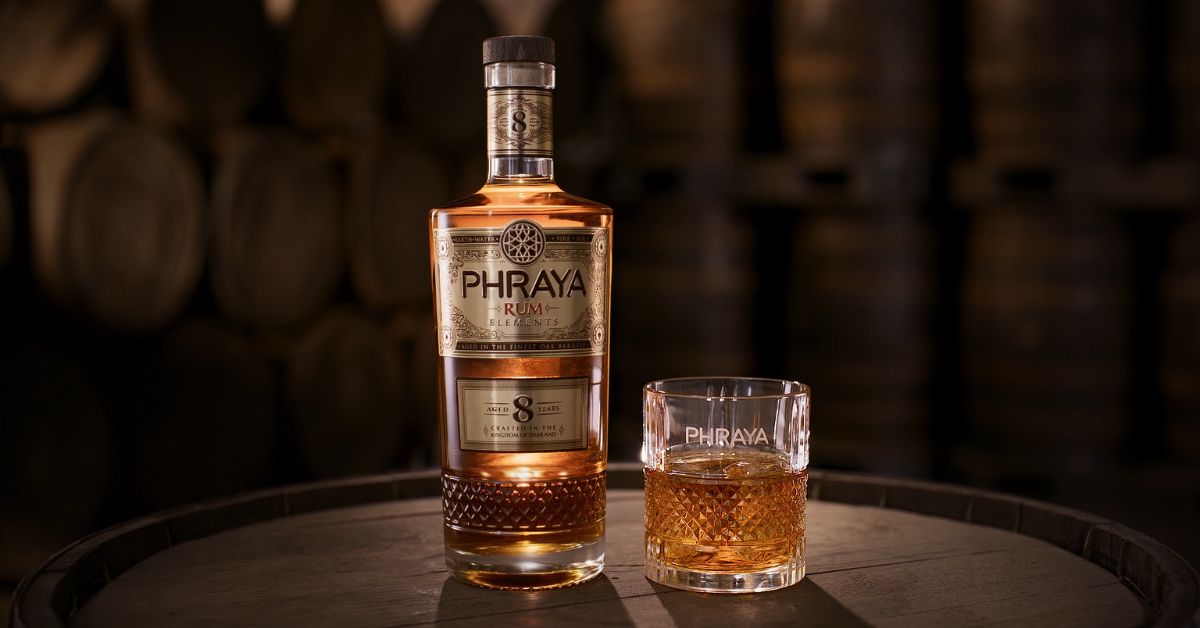 Phraya Elements Rum 8 Years (Special Pack)