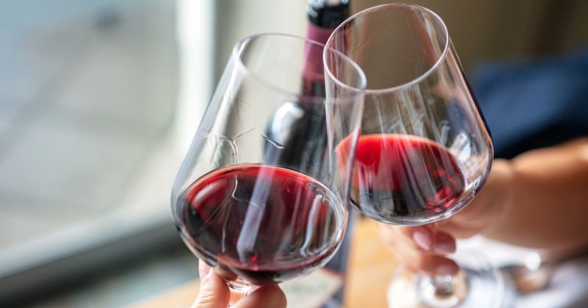 ไวน์แดงเบา Light-bodied Red Pinot Noir Gamay
