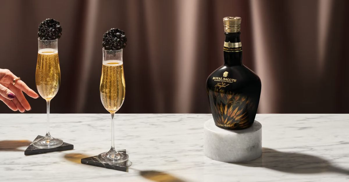 Royal Salute 21 years Harris Reed Edition III - Black Gold