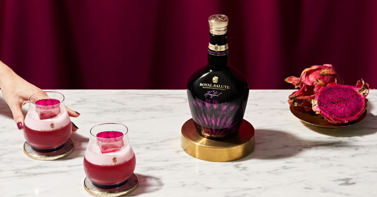 Royal Salute 21 years Harris Reed Edition III - Black Fuchsia