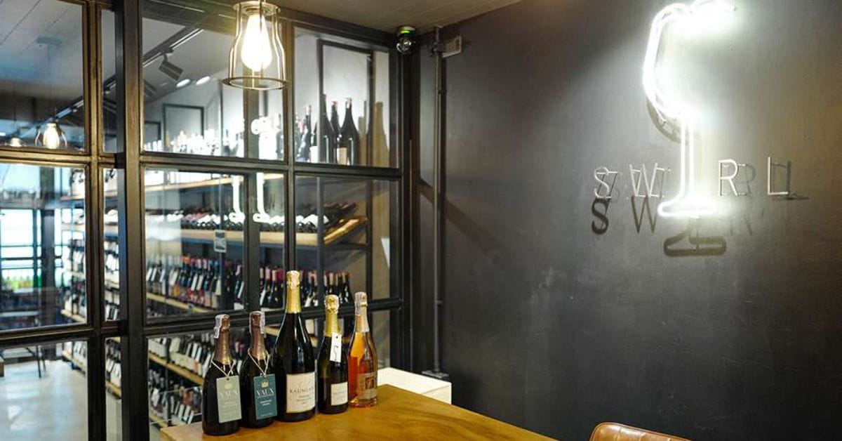 Swirl Cellar & Wine Bar ไวน์บาร์ artisan ย่านทองหล่อ