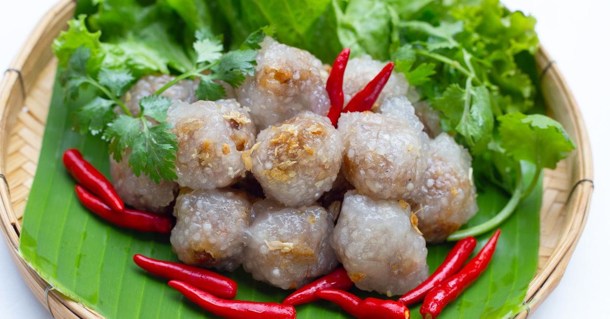 Tapioca dumplings with pork filling