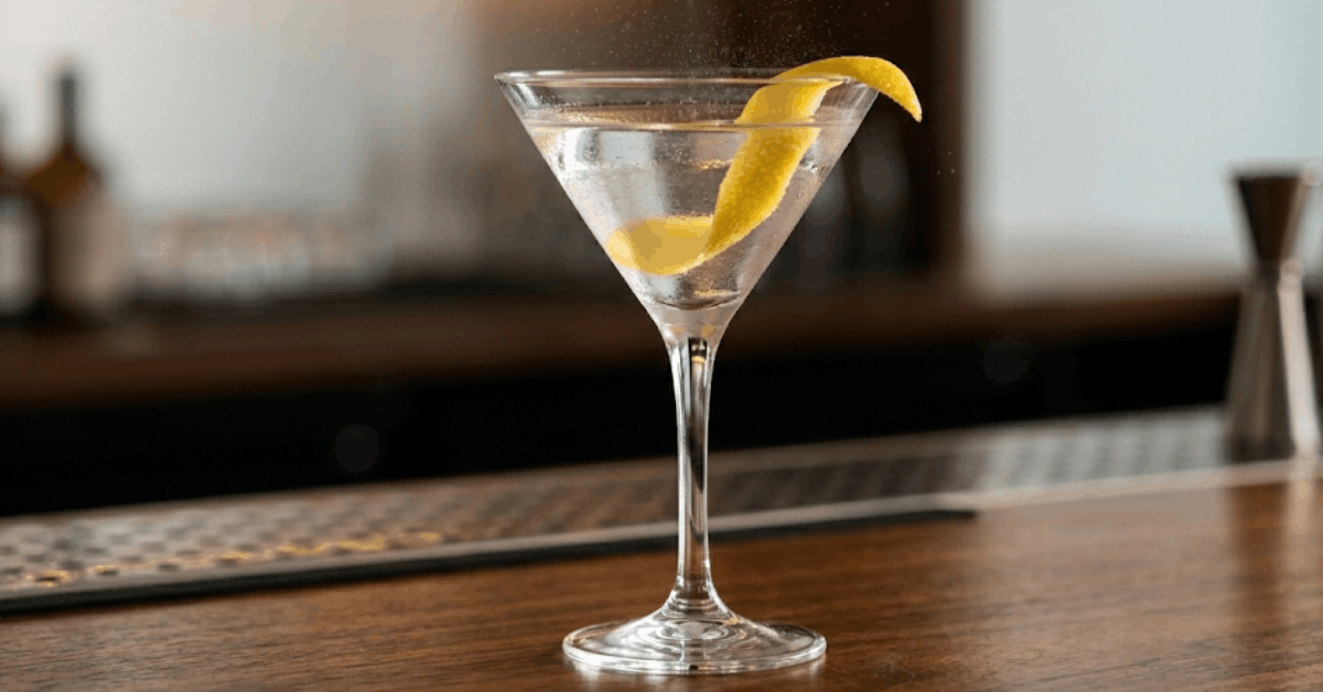 Cocktail อยู่ที่น้ำแข็ง อาจเป็นคำตอบที่ผิด