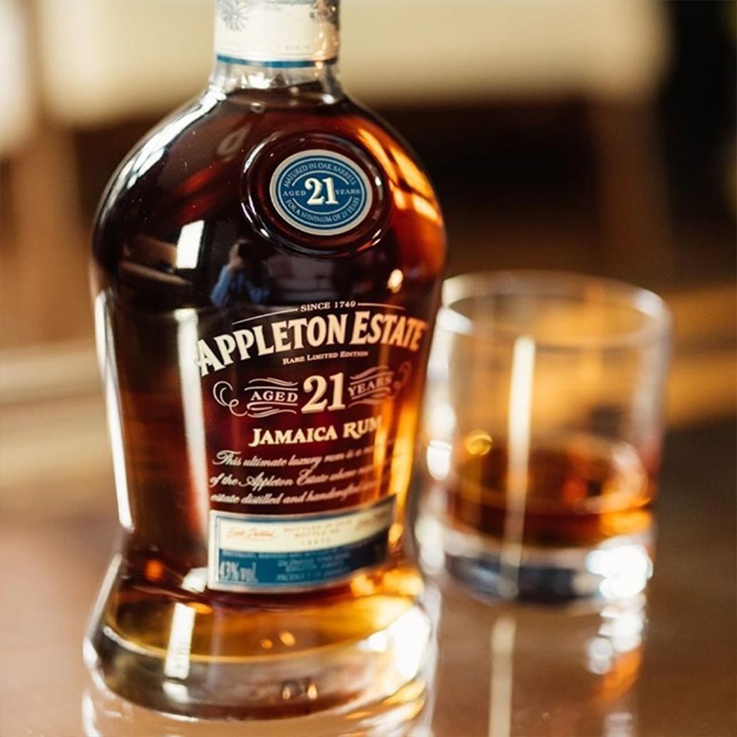 APPLETON ESTATE 21 YEARS OLD