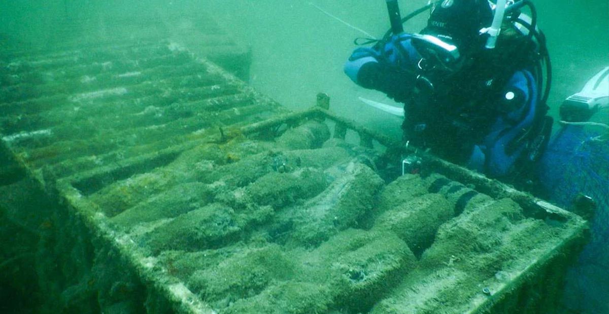 Underwater Wine